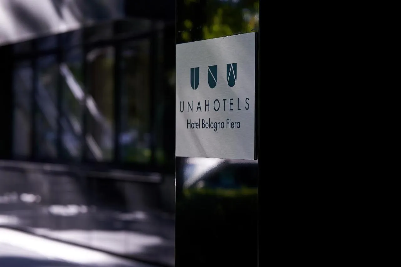 Hotel UNAHOTELS Bologna Fiera