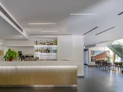 Hotel UNAHOTELS Bologna Fiera