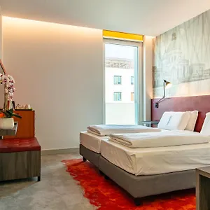 hotellátogatás